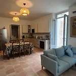 Вилла Familiale La Torrettina